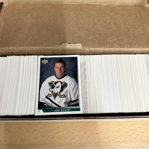 1993-94 Upper Deck Hockey Complete Set 1-575 - Picture 1 of 1